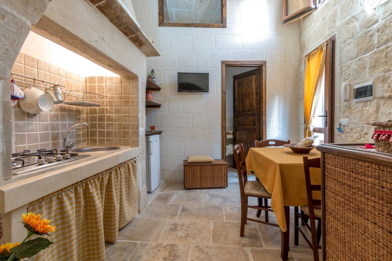 Corte Grika Martano Buitenkant foto
